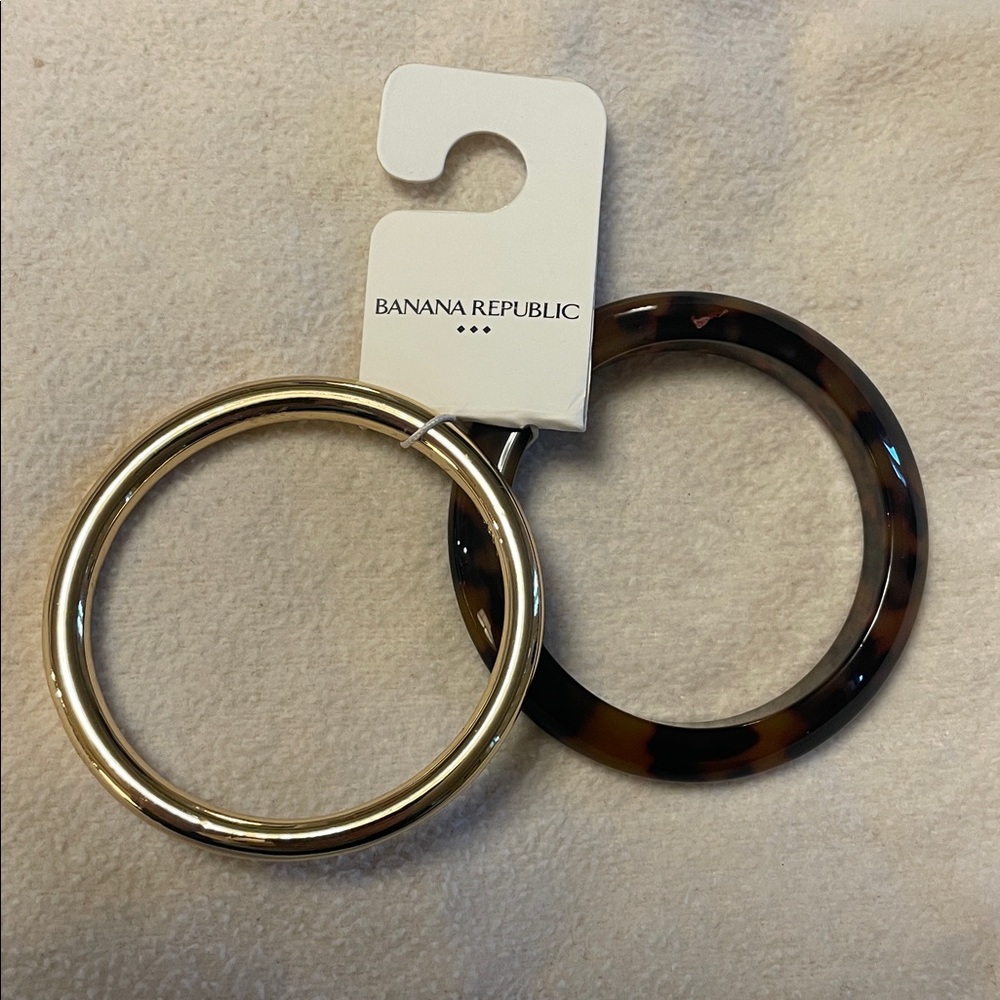 NWT Banana Republic bangle bracelet set